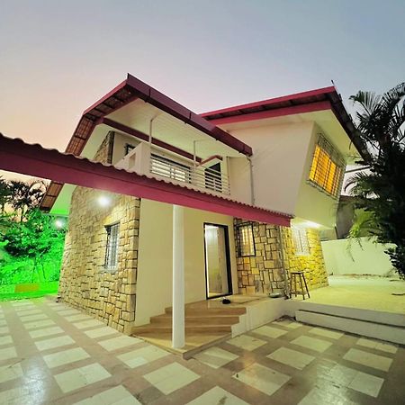 Taj Villa With Free Wifi Лонавала Экстерьер фото
