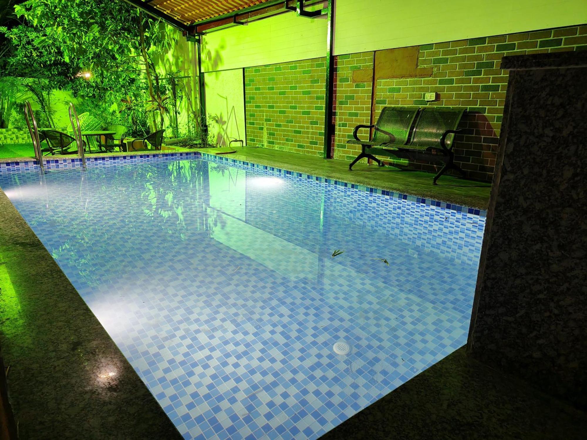 Taj Villa With Free Wifi Лонавала Экстерьер фото